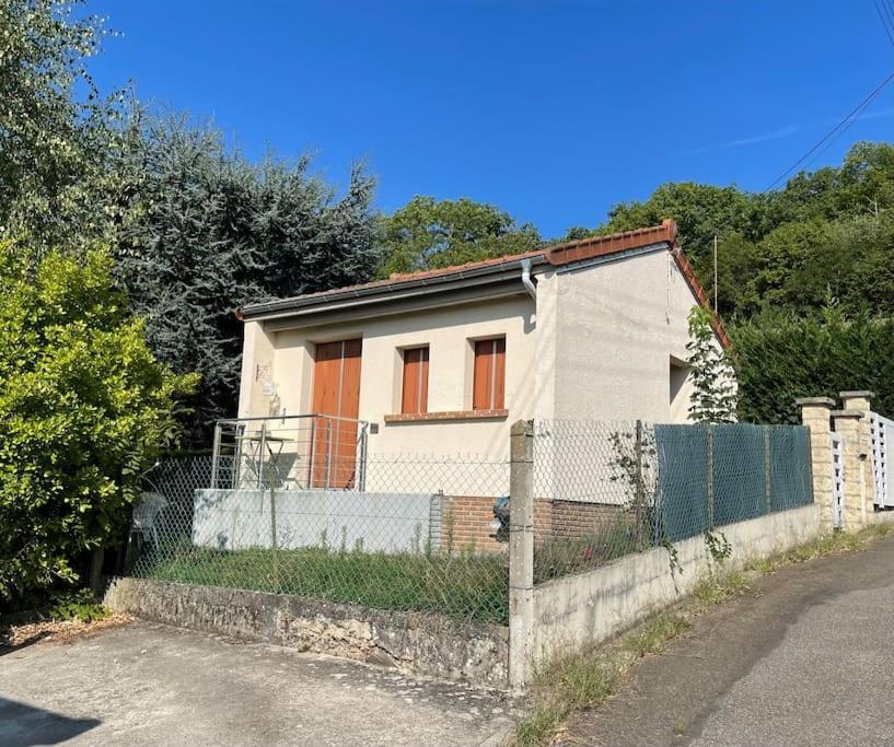 Maison Avec Sous Sol Independant Et Parking A 2Km De Versailles Buc  Exterior foto
